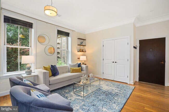 Foto del edificio - 1323 Clifton St NW
