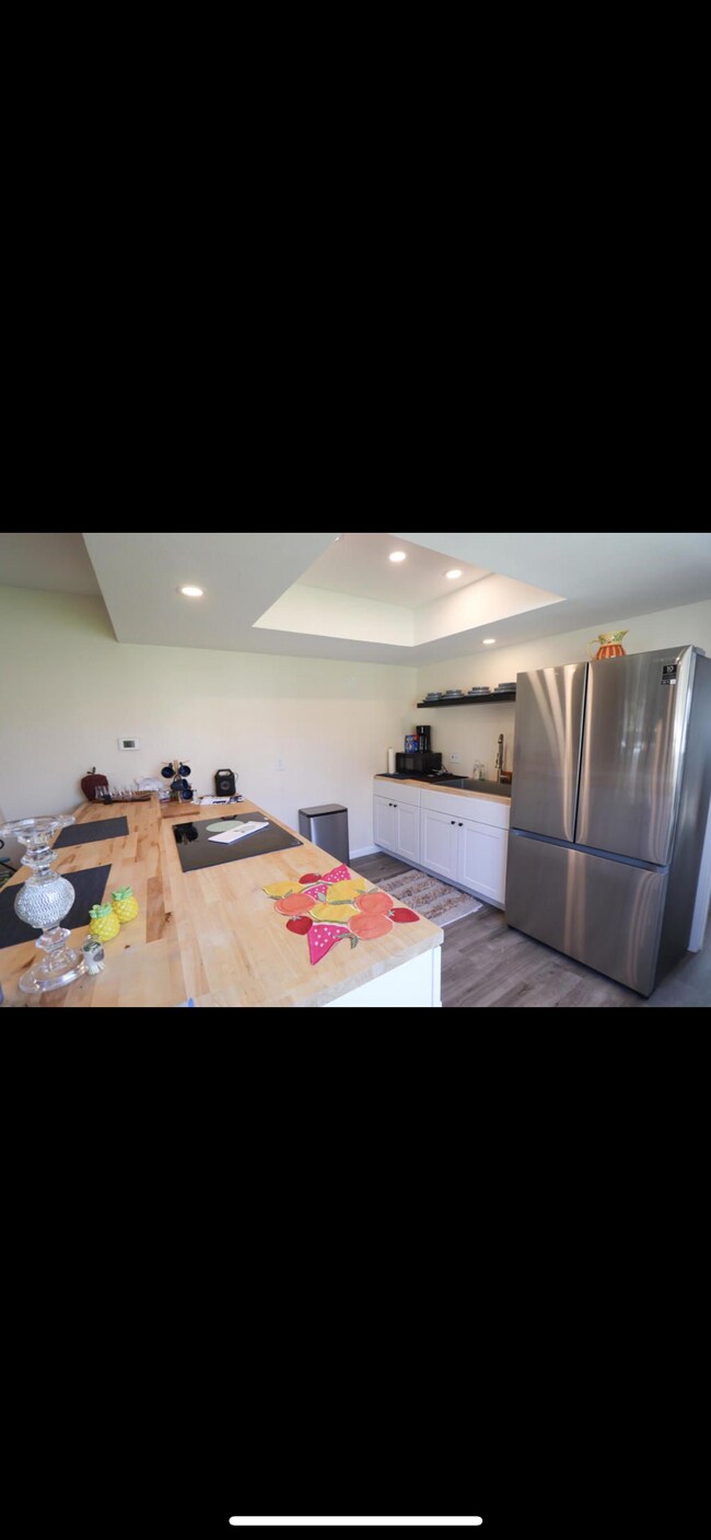 Building Photo - 9645 Spyglass Ave