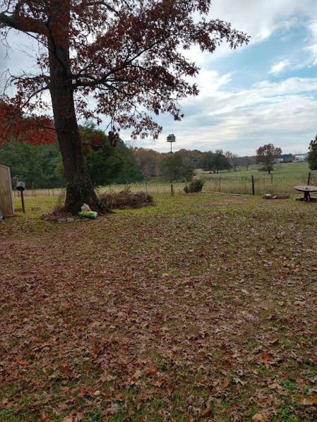 Primary Photo - For Rent: Wolfskin Road in Arnoldsville - ...