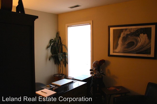 Building Photo - 3 br, 2 bath House - 1342 Crane Crescent