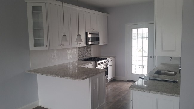KITCHEN - 824 Fulton St