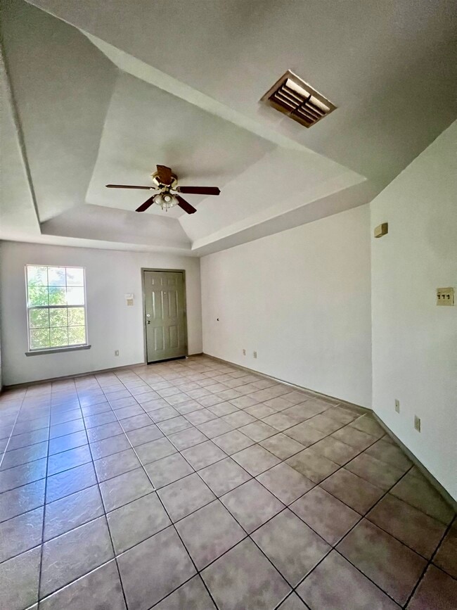 Foto del edificio - 507 Shiloh Dr