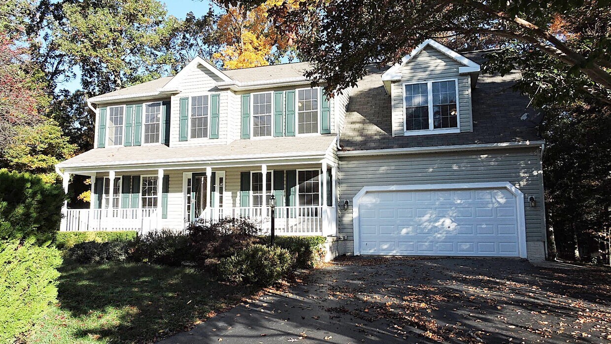 Foto principal - Fantastic Fredericksburg Home In Kingswood!