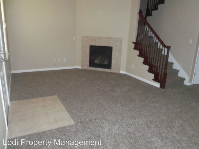 Building Photo - 441 San Pietro Ln