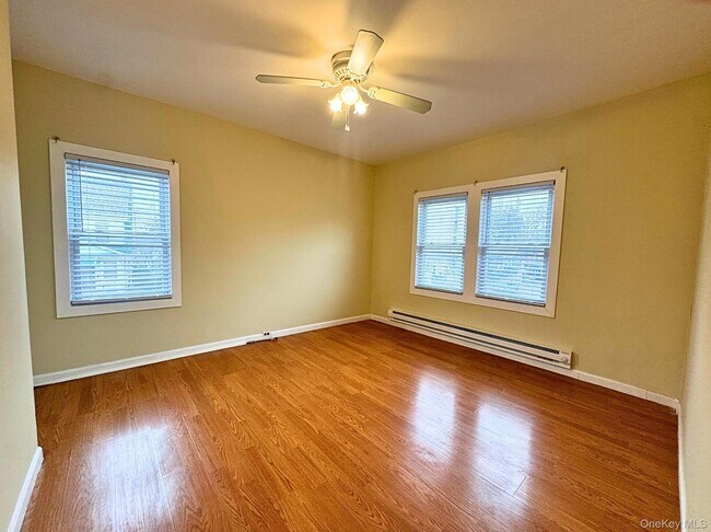 Foto del edificio - 84-56 164th St