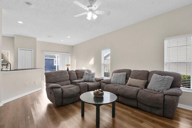 Building Photo - 2156 Brancaster Cir