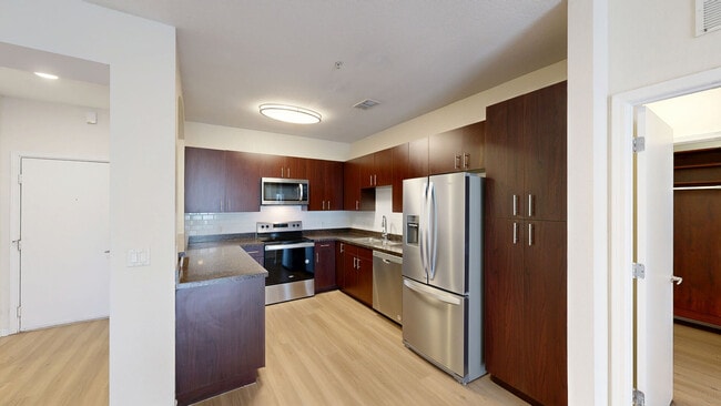 Interior Photo - The Vintage Lofts at West End