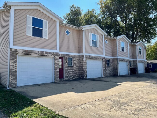 Foto del edificio - 102 W Lincoln St