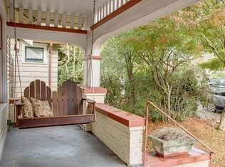 Building Photo - 4029 Wallingford Ave N