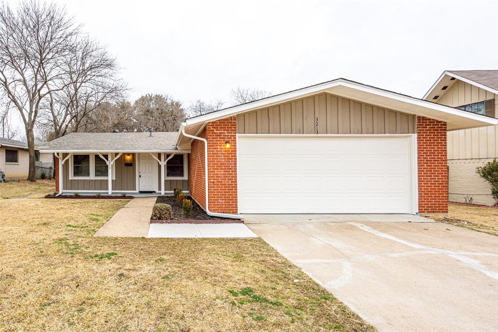 Primary Photo - 3213 Ridgeview Cir