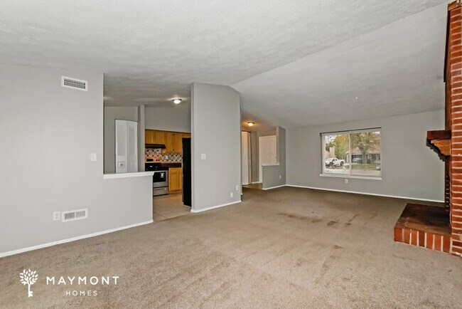 Foto del edificio - 8220 Old Farm Rd
