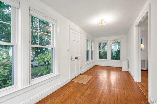 Foto del edificio - 138 Hillcrest Ave