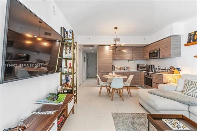 Photo - 1300 S Miami Ave Apartment