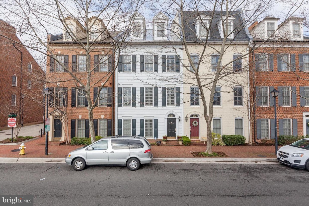 Foto principal - 520 N Royal St