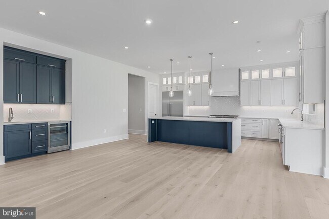 Foto del edificio - 5613 34th St N