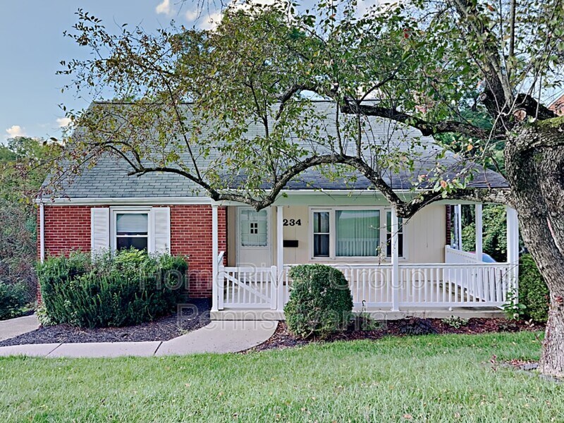 Primary Photo - 1234 Grouse Dr