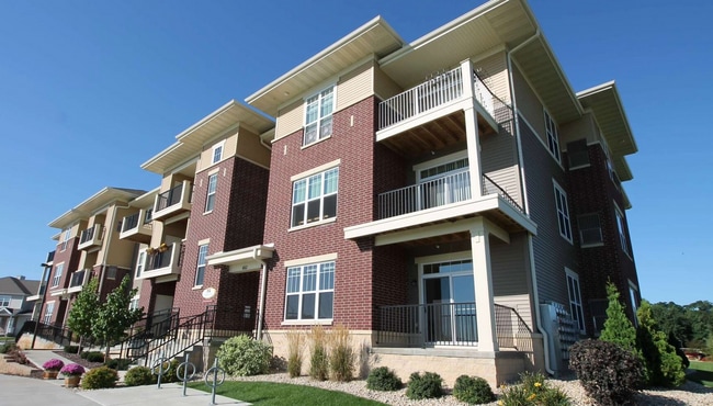 Building Photo - Aspen Ridge