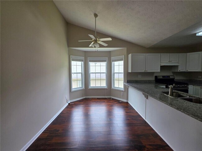 Foto del edificio - 2397 Ashbury Ct