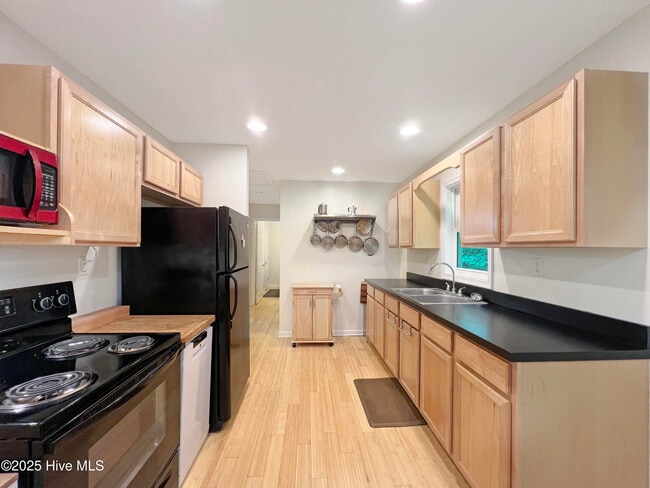 Foto del edificio - 161 Pinewood Trail