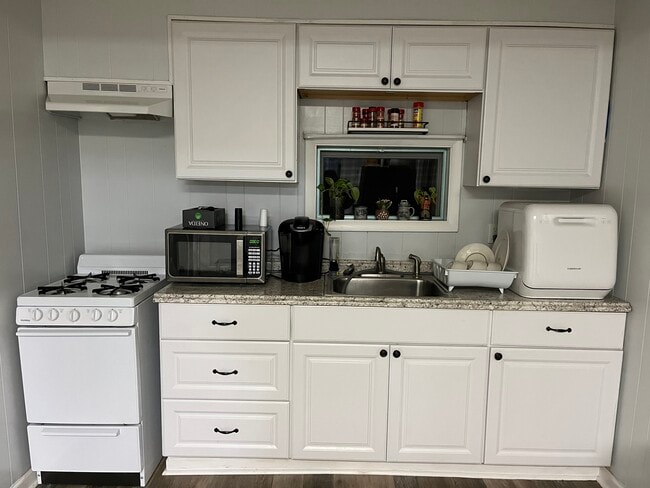 Counters sink, stove - 546 Quincy Ave