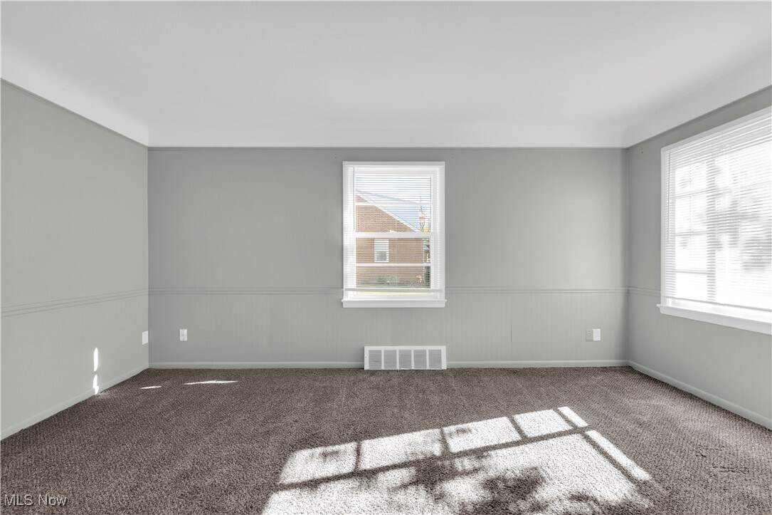 1487 E 193rd St Euclid, OH 44117 – photo 5