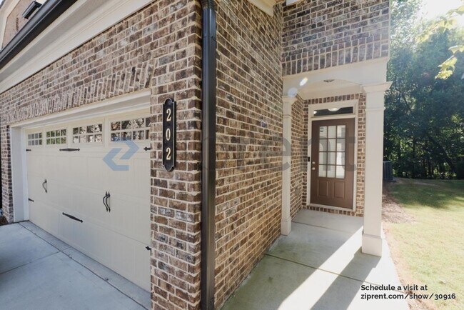 Building Photo - 202 Braemore Mill Dr
