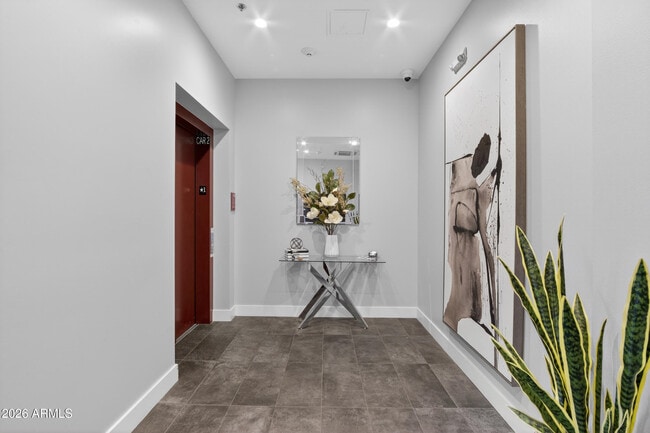 Building Photo - 16580 N 92nd St