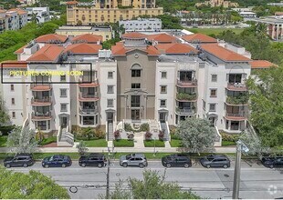 Building Photo - 1650 Galiano St