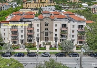Building Photo - 1650 Galiano St