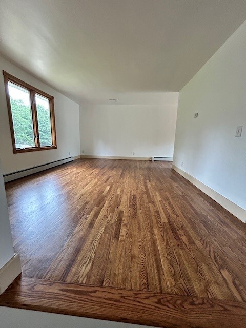 Living room - 526 County Road JJ