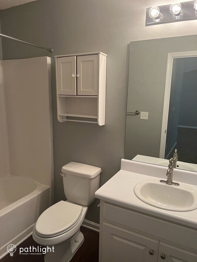 Building Photo - 1404 Langdon Park Ct