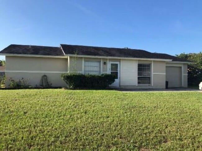 Single Family Home in BVL, Kissimmee - Single Family Home in BVL, Kissimmee