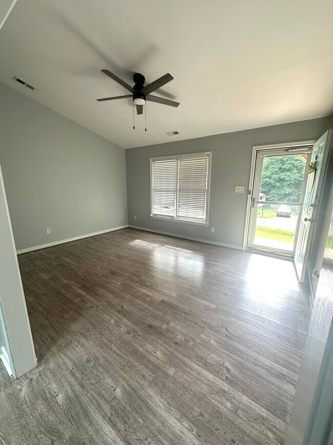 Foto del edificio - 4813 Timbernorth Trail