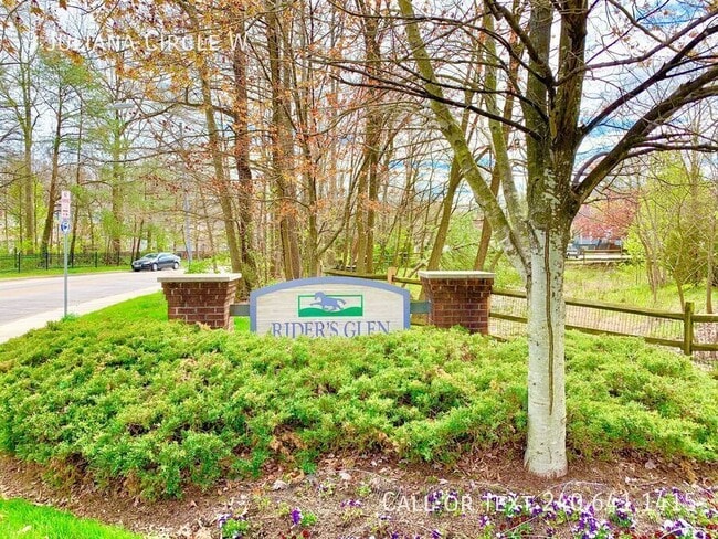 Foto del edificio - 3 Juliana Cir W