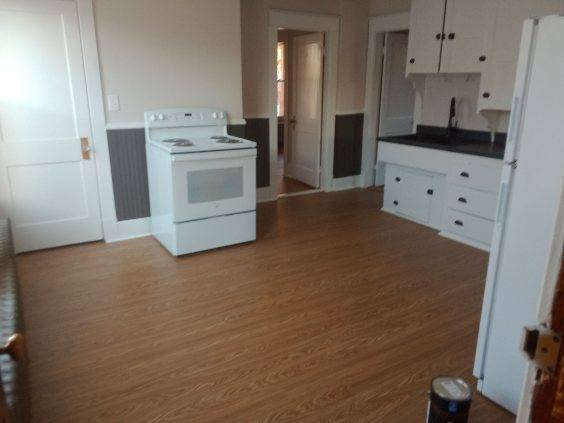 Primary Photo - 187 East Ave