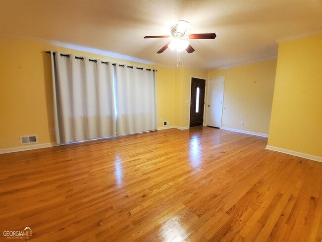 Building Photo - 48 Leigh St