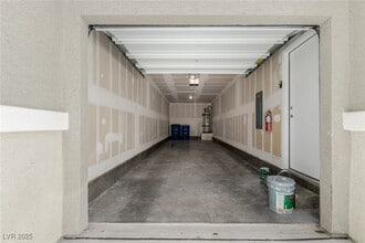 Building Photo - 12186 Scarlet Ember Rd