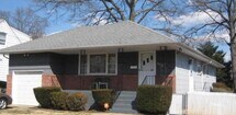 Foto principal - 2055 Willoughby Ave