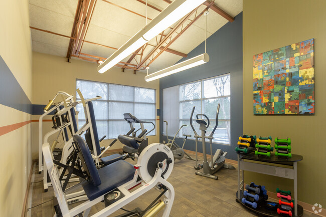 Fitness Center - Oaks on Parkwood - 55+ Senior Community