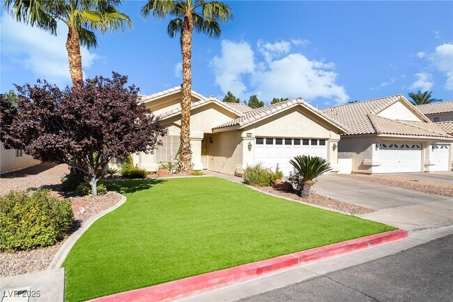 Foto del edificio - 74 Graythorn Mountain Ct