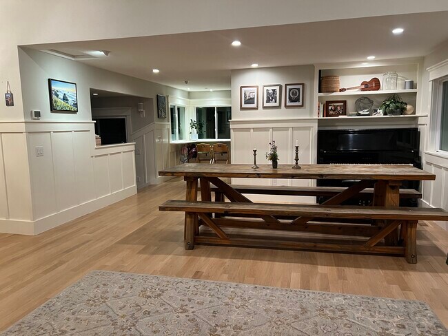 Foto del edificio - 1512 Tanager Ln