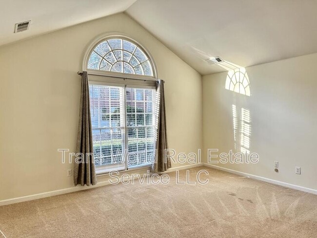 Foto del edificio - 8595 River Walk Landing