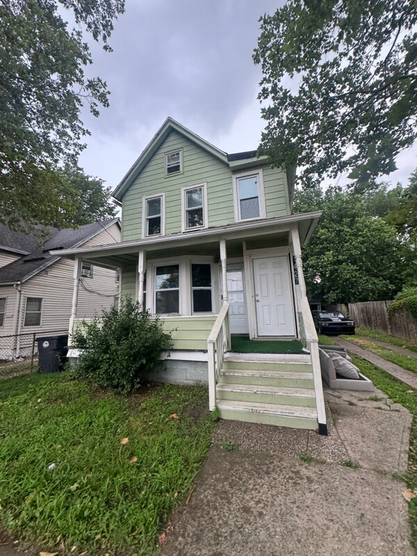 Photo - 1427 E 51st St Apartment