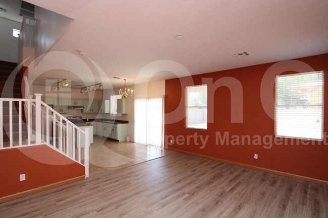 Building Photo - 15448 W Port Royale Ln
