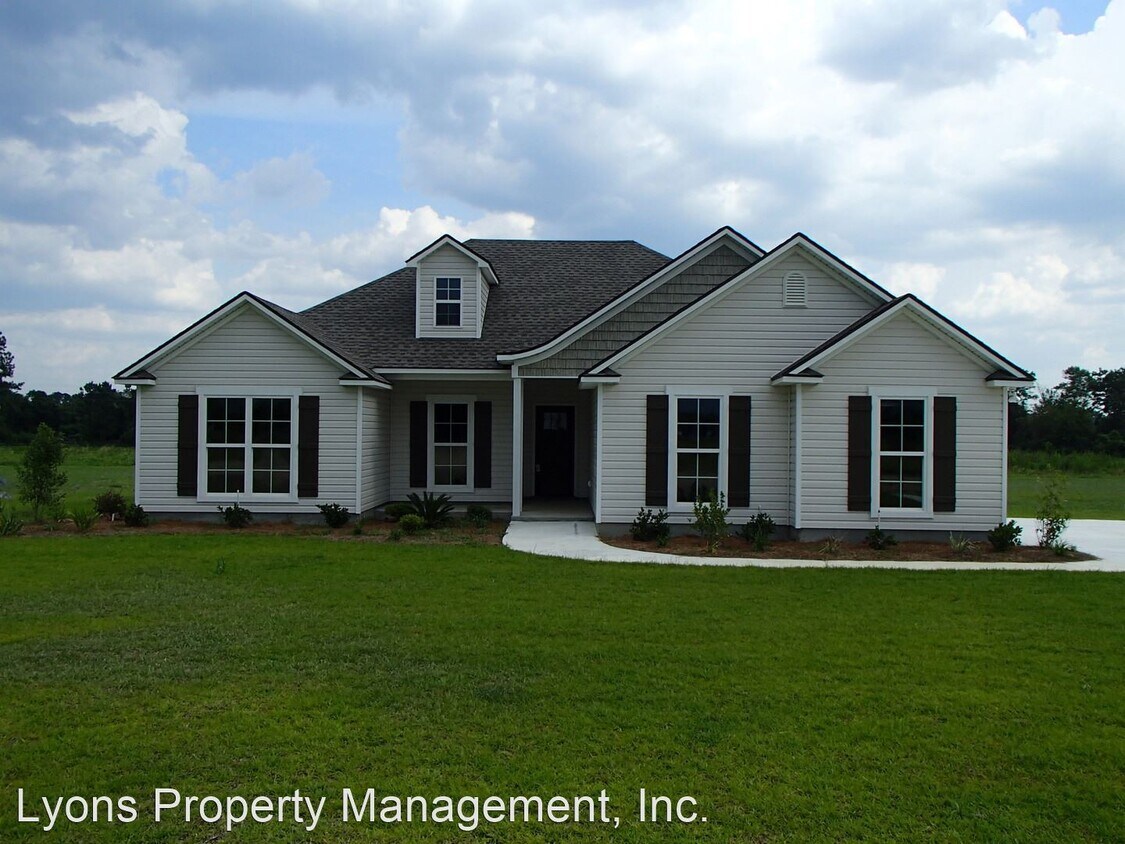 13 Smith Dairy Rd, Lakeland, GA 31635 House Rental in Lakeland, GA