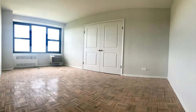 Foto del edificio - 160 Parkside Ave