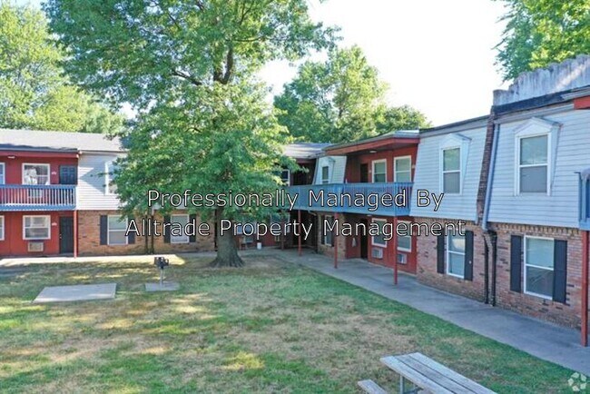 Foto del edificio - 104 Poplar Level Ct
