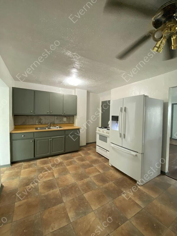 Foto del edificio - 2198 Homewood Ave