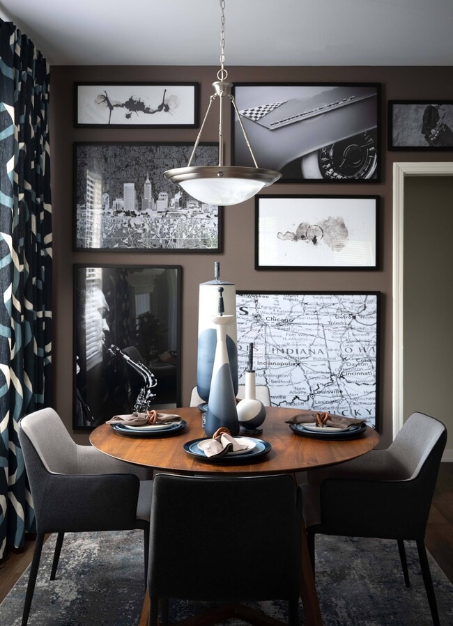 Building Photo - Willow Lake Apartments