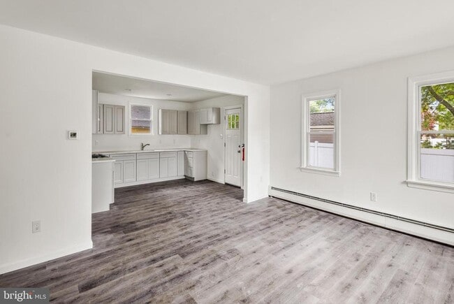 Building Photo - 505-A Evesham Rd